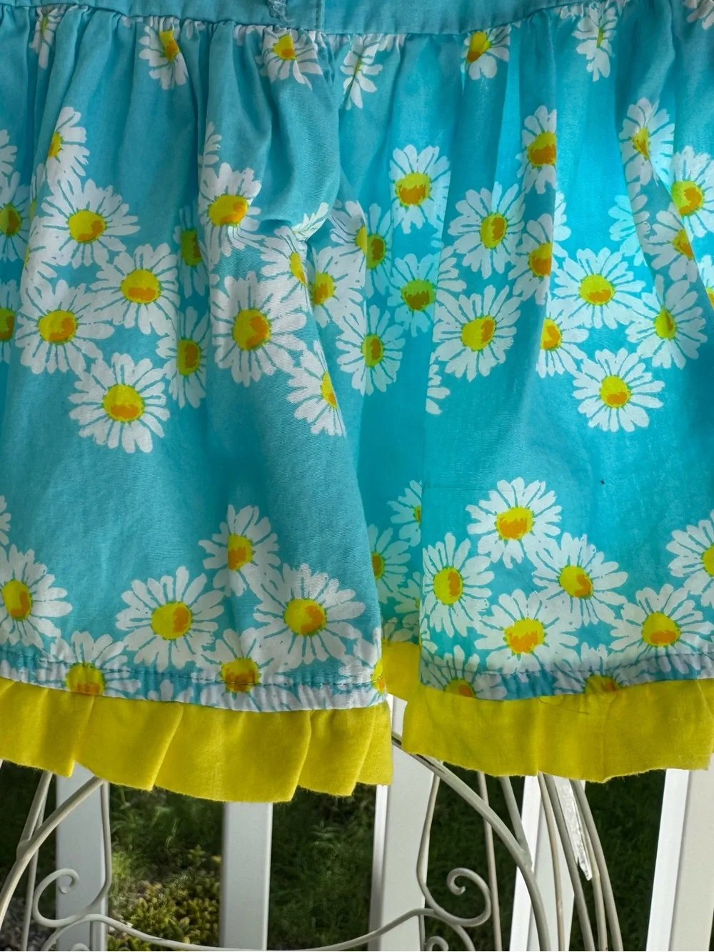 Nannette Baby Turquoise Daisy Sundress with Yellow Bow. Size 0-3 Mo.